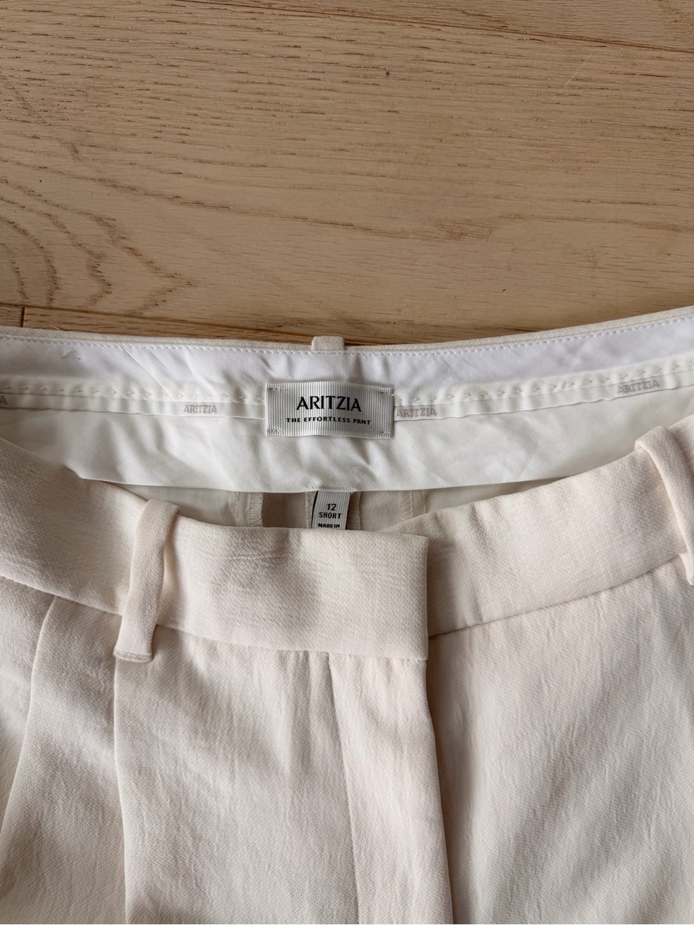 Aritzia Effortless Pant - Crepette Light Birch | Size 12